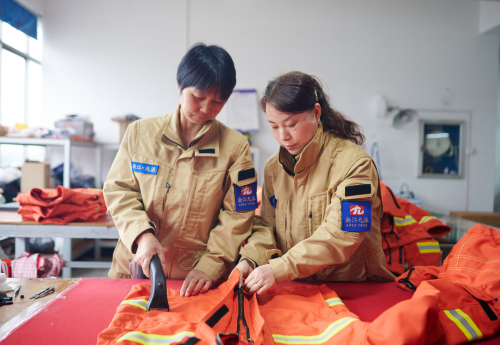 проверка на пожарникарското снаряжение